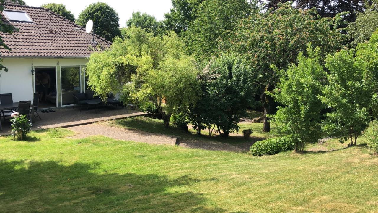 Ferienhaus In Der Eifel Kall Екстериор снимка